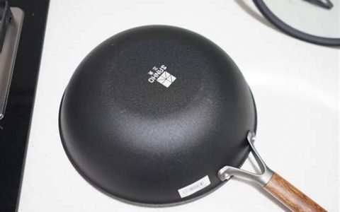铸铁锅哪个牌子质量最好最安全？铸铁锅品牌推荐