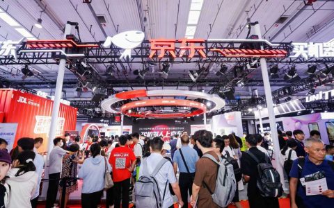 京东发布“智能机器人产业加速计划” 百亿投入助力行业发展