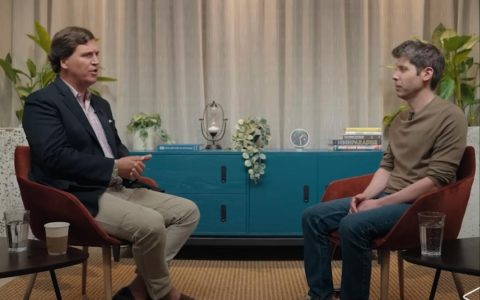 “我曾敬重马斯克，但现在不联系了”，阿尔特曼专访回应攻击，首谈AI自杀预防两难