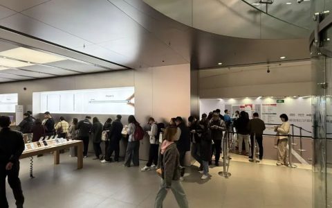 苹果成双11最大“赢家”，iPhone 17系列线上线下卖爆