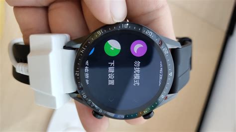 华为手表如何设置找手机功能？2025年最新设置教程